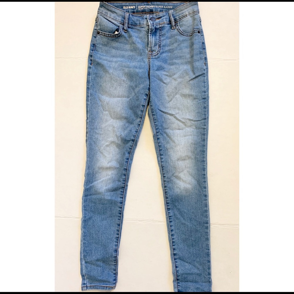 3/$10 Old Navy super skinny jeans